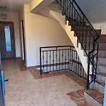 къща каменар